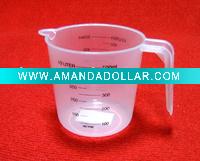 Plastic Measuring Cup