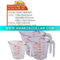 Plastic Measuring cup #8175