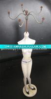 Wholesale Resin Jewelry Display Metal Ornament Holder Resin Bust