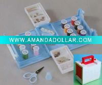 Foldable sewing kit