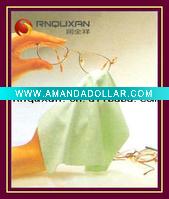Microfiber cleaning cloths