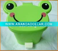 2011 new design plastic dusbin