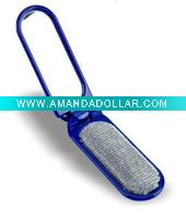 Foldable lint brush with mirror
