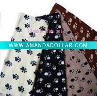 Wholesale 100% polyester coral fleece cute pet blanket