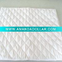 100% polyester quilted pillow cover