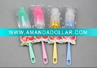scrubbing bottle brush scourer