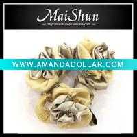 Fashioable three-flower ponytailers