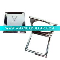 Compact Handheld Mirror