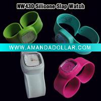 Wholesale Fashion square face silicone snap watch