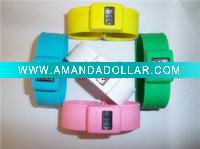 unique soft morden silicone snap watch