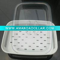 Plastic basket