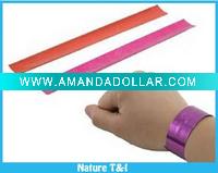 2011 plastic snap bracelet