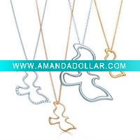 Wholesale 2011 fashion charm