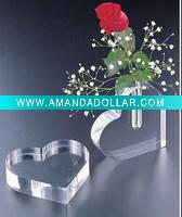 Wholesale heart bud vase