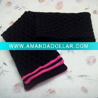 crochet scarf with stripe shape