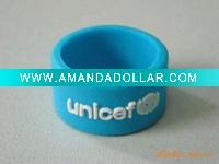 Embossed silicon finger ring