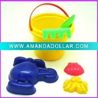 6pcs plastic beach buckets and spades
