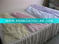 bed skirt