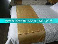 Wholesale 100% Polyester hotel Bed Runner and bed spread