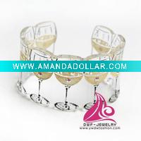 Wholesale Fashion wide acrylic cuff bracelet