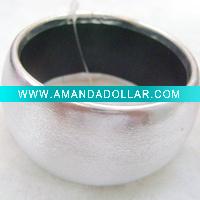 the plastic bangles stretch with cloth as clothing accessories