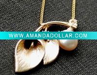 autumn leaf with pearl fruit elegance necklace