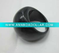 Wholesale fashion black acrylic rings