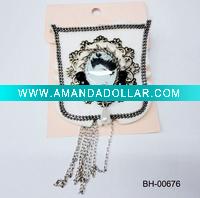 Audrey Hepburn design acrylic pin brooch