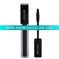 mascara