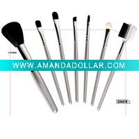 MAKE-UP BRUSHES