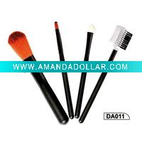 MAKE-UP BRUSHES
