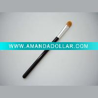 eyeshadow brush