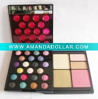 charming eyeshadow