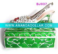 christmas shoe box
