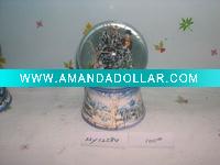 Christmas water globe