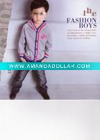 BOY t shirt