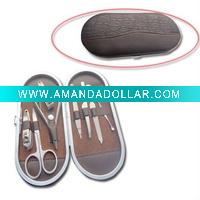 Wholesale Manicure set in bag with zipper