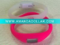 Wholesale popular silicone watch for gifts