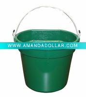 Plastic bucket