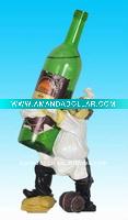 Wholesale Hotsale chef resin wine holder