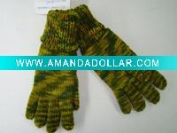 Mixed knit green gloves