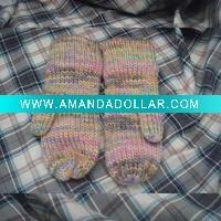 Wholesale Knitted gloves with colorful yarn