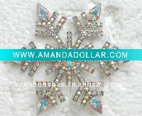 Wholesale Rhinestone Christmas snowflake brooch pin
