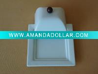 porcelain dinner plate
