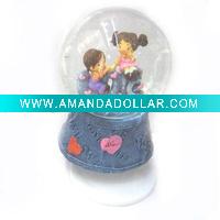 Musical snow globe