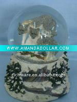 100mm Polyresin Wolf Water Globe