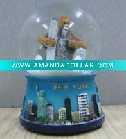 (souvenir) resin Christmas snow globe