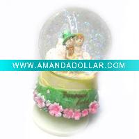 Wholesale Plastic snow globe