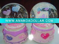 Polyresin Snow Globe
