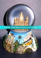 Wholesale polyresin building water globe